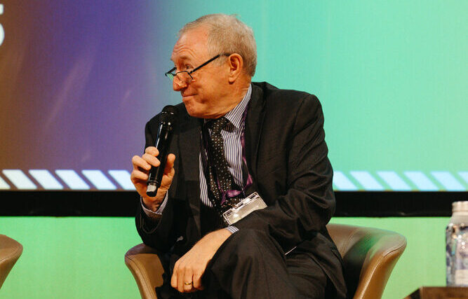 ARC Advance Timber Hub Director, Professor Crews, on ABC Radio’s Nightlife – The Future for our Timber